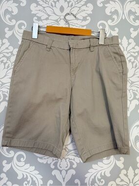 💫10/$25 • PURE Alfred Sung Flat Front Chino Shorts